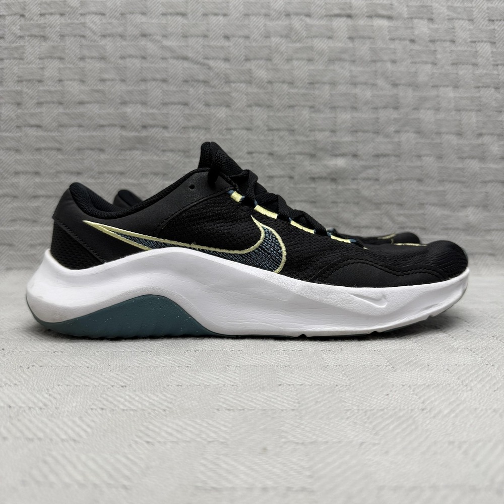 Nike Legend Essential 3 Next Nature Black Womens Size 9 DM1119-006